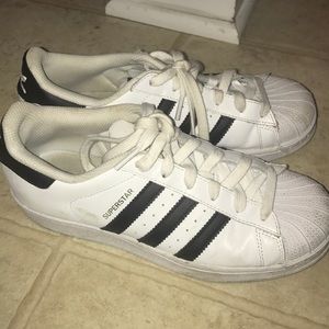 Adidas Superstar Sneakers